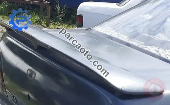 1996 model daewoo nexia 1.5 çıkma bagaj spoyler
