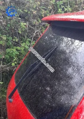 peugeot 205 1.4 benzinli çıkma arka silecek kolları