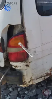 kia pregrio çıkma 2.7 sağ stop lambası