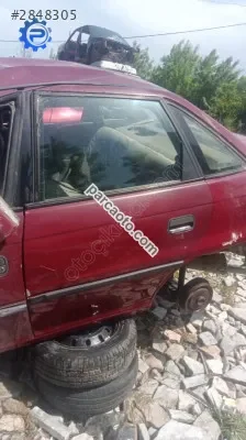 Astra  f sol arka kapı yedek parça