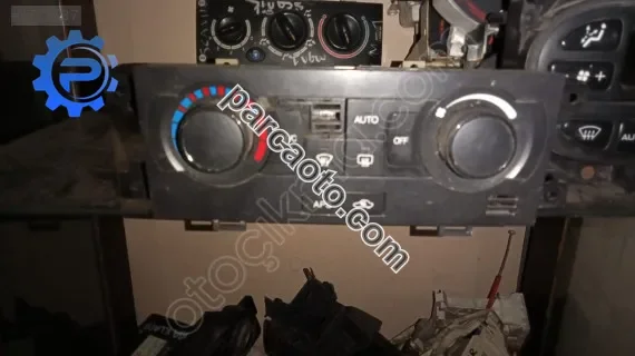 Chevrolet Captiva klima kotrol paneli yedek parça