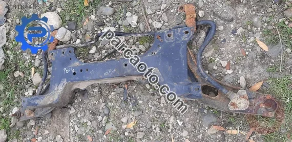 1999 2002 model fiat siena çıkma motor traversi