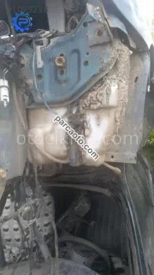 daihatsu charade çıkma silecek bidonu