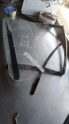 Uno sağ arka kapı camı çıkma