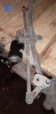volkswagen bora çıkma silecek motoru