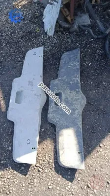 Citroen C3 bagaj kapak döşemesi çıkma