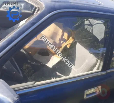 toyota cressida çıkma sol ön kapı camı