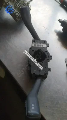 A3 golf 4 bora sinyal silecek kolu çıkma