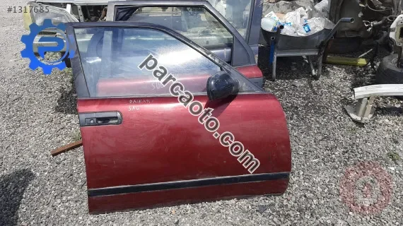 daihatsu applause çıkma sağ ön kapı