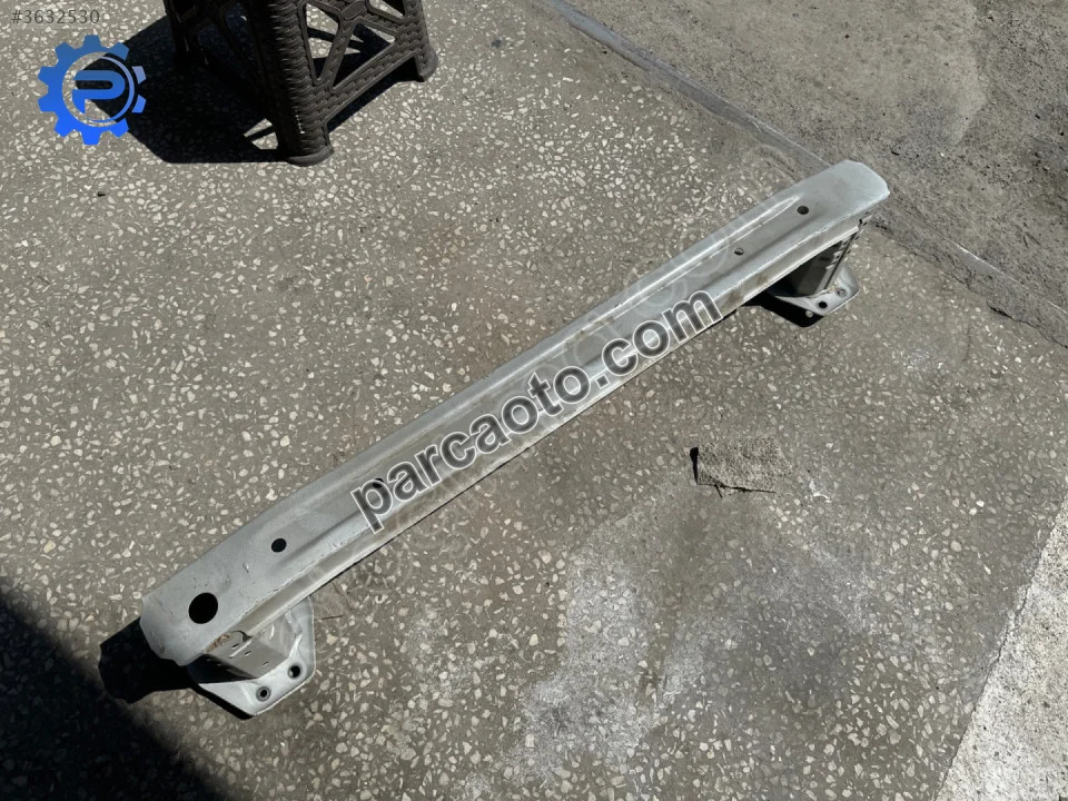 Toyota Corolla Tampon Arka - Samsun Tekkeköy