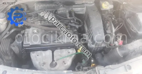 2009 model peugeot 207 1.4 çıkma motor aksamı