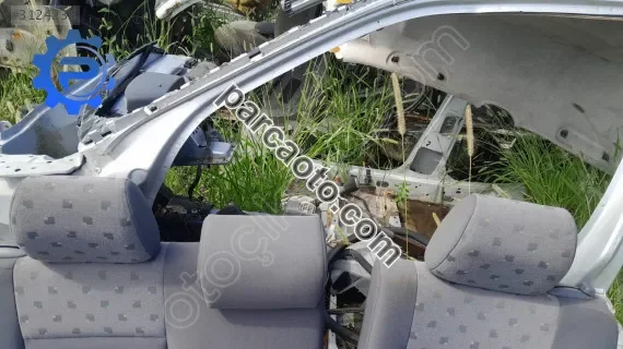 Hyundai getz arka koltuk başlıkları çıkma