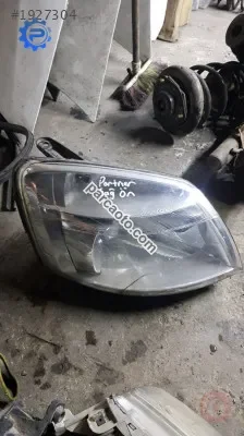 peugeot partner çıkma sağ far