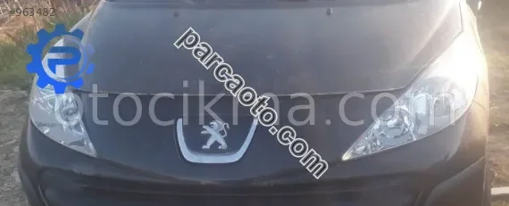 2009 peugeot 207 1.4 benzinli çıkma takım far