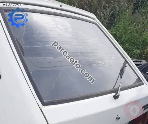 1993 model lada samara 1.5 çıkma bagaj camı