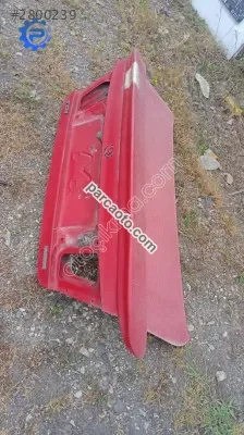 Mazda family 323 bagaj kapağı yedek parça