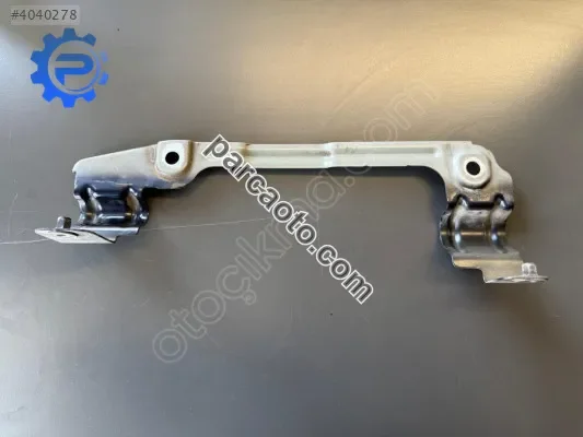 Sol Ön Çamurluk Bağlantı Sacı Audi A6 2019-2025 4K0821167
