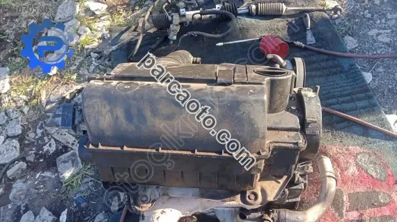 Pejo 306 1.8 8v kulburutor kapak