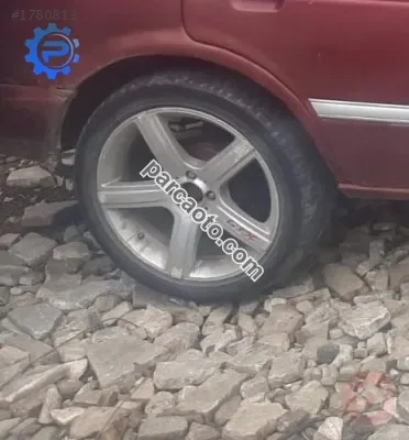 1983 model honda accord 1.6 çıkma sağ arka jant lastik