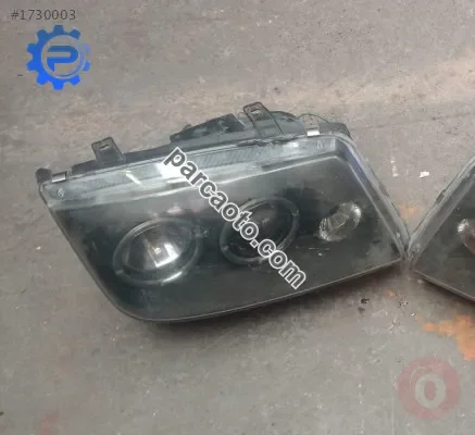 volkswagen bora çıkma sağ far mercekli