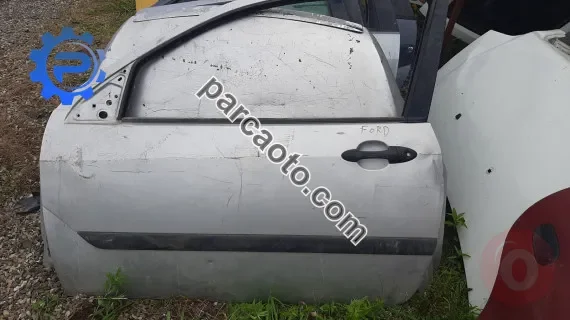 1999 2004 model ford focus 1 çıkma sol ön tek kapı