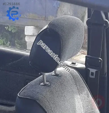 1988 model mazda 323 1.6 çıkma sol ön koltuk başlığı
