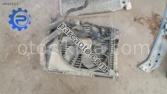 2011 renault clio symbol 1.4 çıkma fan davlumbaz