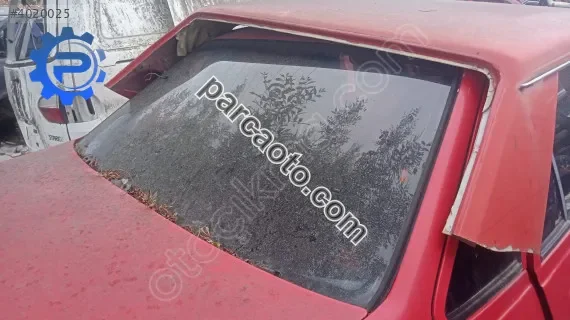 Daewoo Nexia arka cam sedan