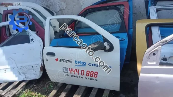 Fiat Palio tek kapili,Fiat strada sağ ön kapı yedek parça