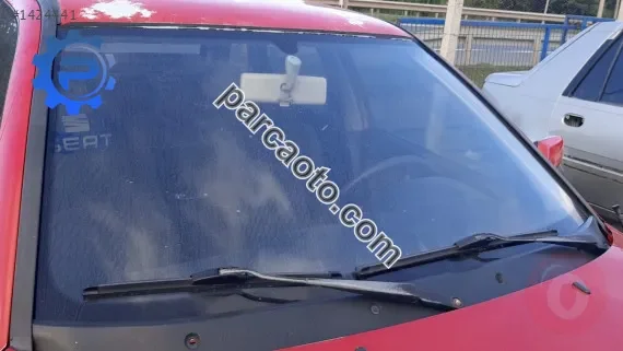 1998 model seat ibiza 2.0 gti çıkma ön cam