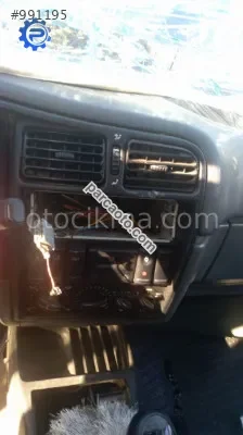 1997 model renault r19 1.4 çıkma orta kontrol paneli