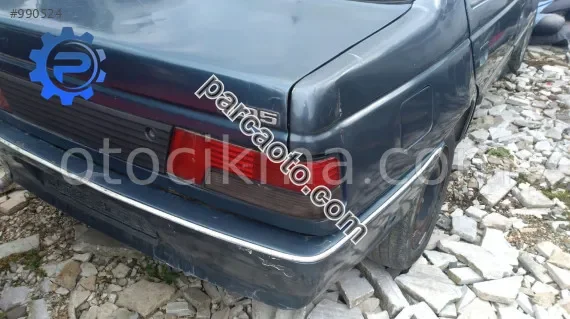 peugeot 405 çıkma sağ stop lambası
