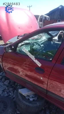 Megane 1 sol ön kapı yedek parça
