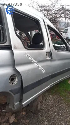 Partner ,Berlingo sağ orta kapı boş yedek parça