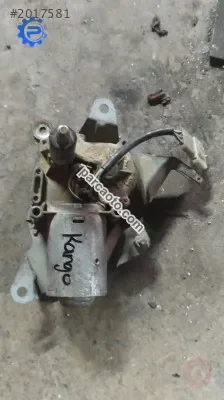 Renault Kango arka silecek motoru çıkma
