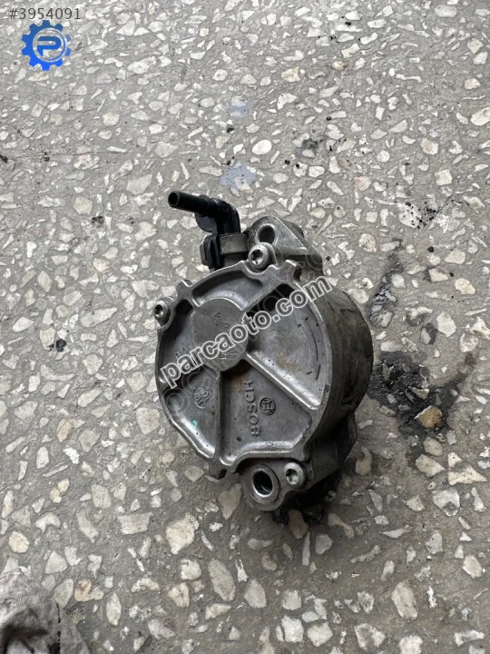 Peugeot 407 1.6HDİ FREN VAKUMU ÇIKMA ORJİNAL BOSH Peugeot 407 1.6HDİ FREN VAKUMU ÇIKMA ORJİNAL BOSH