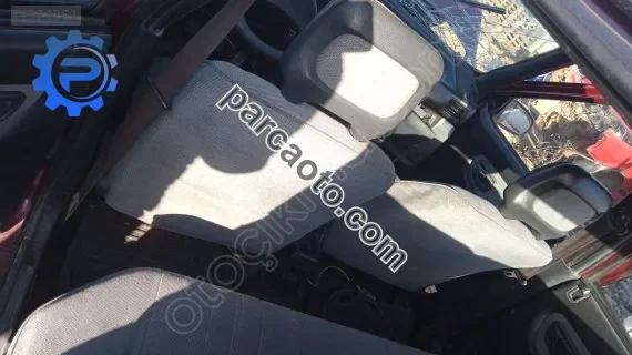 Hyundai Excel ön koltuk takim