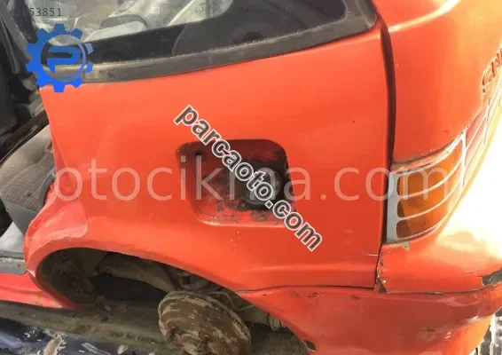 suzuki swift çıkma sol arka çamurluk