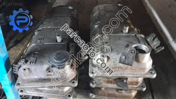 Mazda 323 1.6 kulbutor kapak çıkma