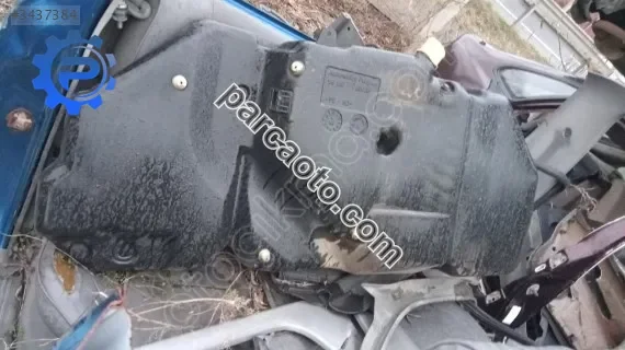 Pejo 405 benzin deposu yedek parça