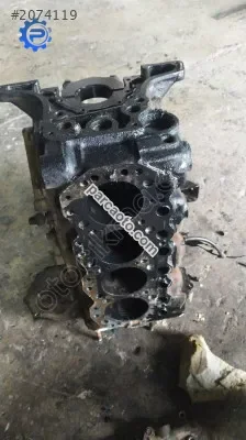 Nissan urvan 2.5 Luk boş blok çıkma