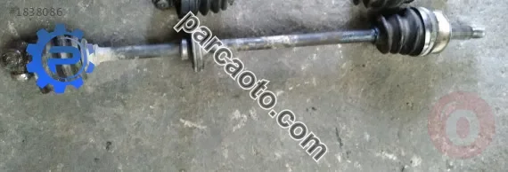 1988 model mazda 323 çıkma sağ akis