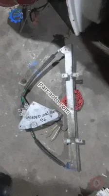1996 model ford mondeo çıkma sağ ön cam krikosu