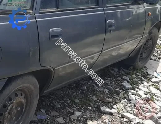 1996 model daewoo nexia 1.5 çıkma sağ marşbiyel