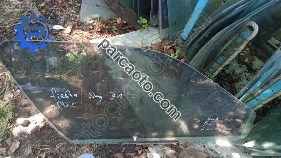 Ford Fiesta flair sağ ön kapı camı yedek parça