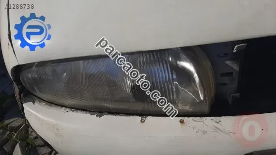 ford fiesta çıkma sağ far