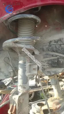 suzuki sx4 çıkma sağ amasör kep yay