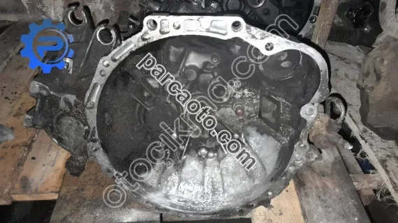 Toyota karına 2.0 manuel sanziman yedek parça