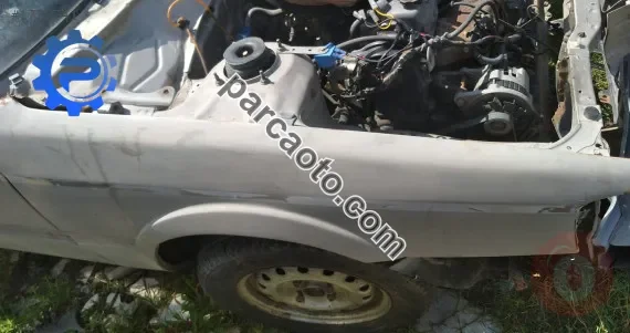 1994 model kia capital 1.8 benzinli çıkma sağ ön çamurluk