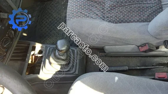 Renault 19 vites konsulu yedek parça